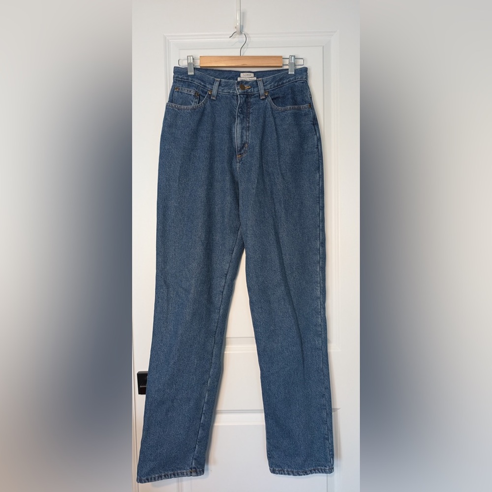 L.L.Bean Womenβs Red Fleece Lined Cold Weather Outdoor Relaxed Jeans in 8 Tall